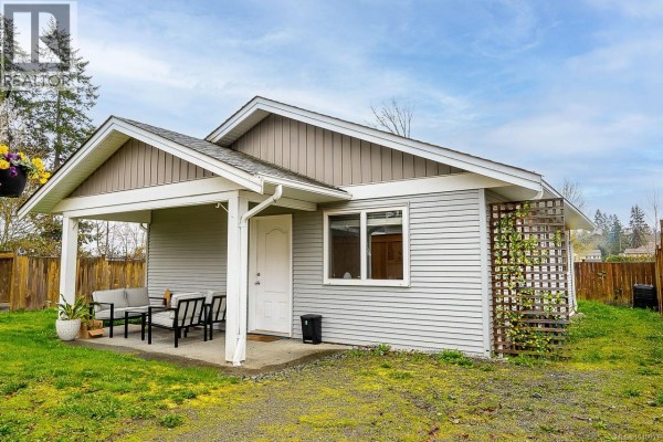 Living room - 3180 Gilana Pl, Duncan, BC V9L0C9 Photo 5