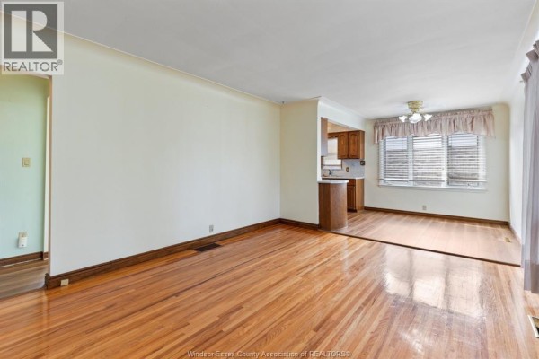 Laundry room - 3180 Morris, Windsor, ON N9E2J9 Photo 5