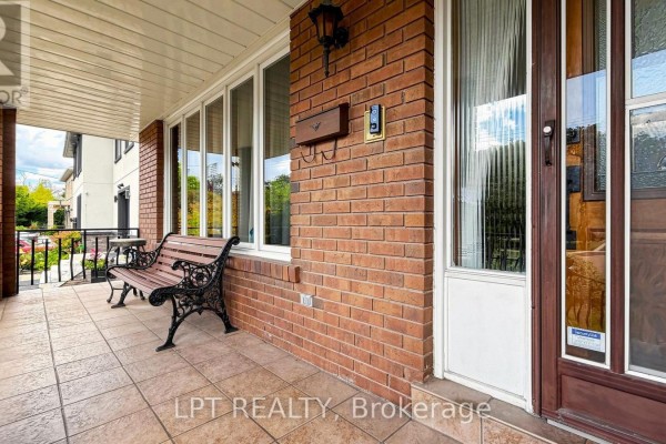 Cold room - 3185 Parkerhill Road, Mississauga, ON L5B1V7 Photo 4