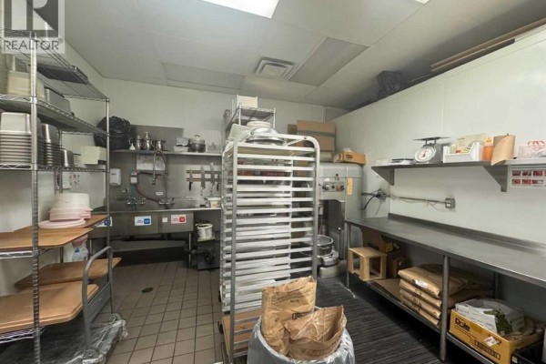 319, 4820 Northland Drive Nw, Calgary, AB T2L2L4 Photo 5