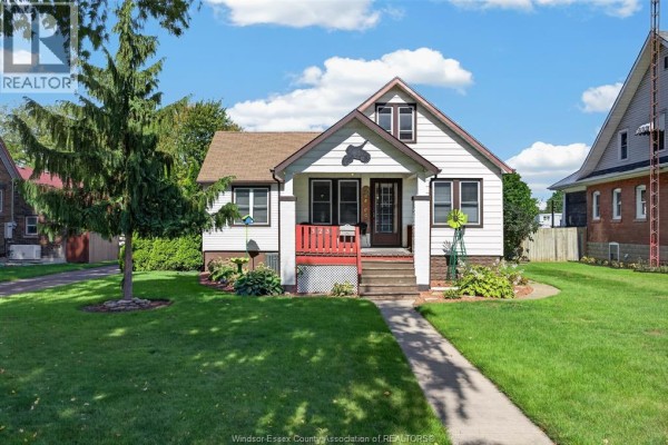 4pc Bathroom - 319-323 Wallace Street, Wallaceburg, ON N8A1M1 Photo 2