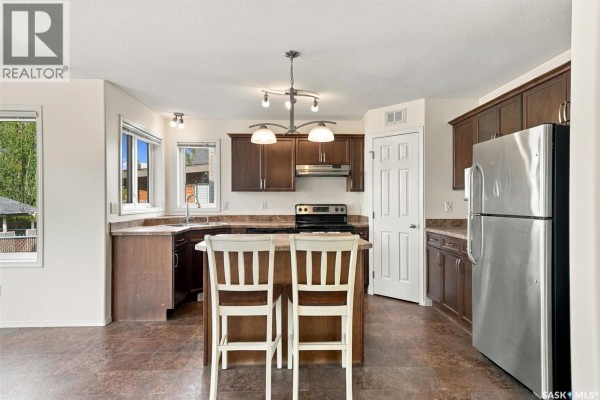 Foyer - 319 Allwood Crescent, Saskatoon, SK S7R0A4 Photo 4