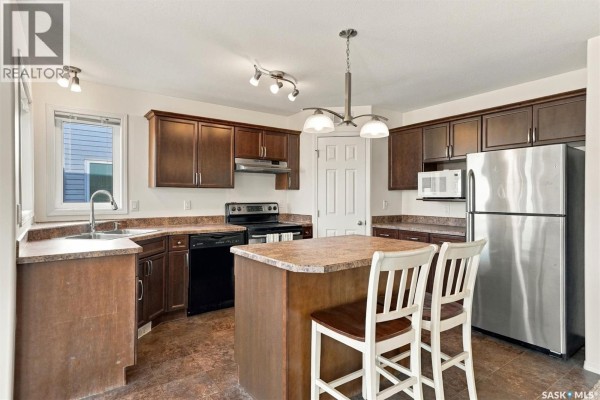 2pc Bathroom - 319 Allwood Crescent, Saskatoon, SK S7R0A4 Photo 5