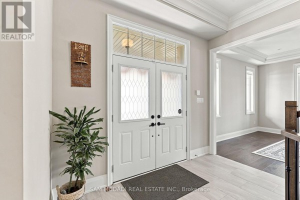 Family room - 319 Eaton Street, Halton Hills, ON L7G6N7 Photo 4