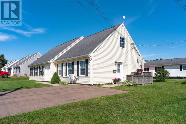 319 Jennifer Street, Summerside, PE C1N6L8 Photo 3