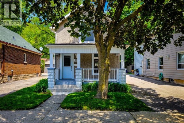 319 King Street W, Dundas, ON, photo 2