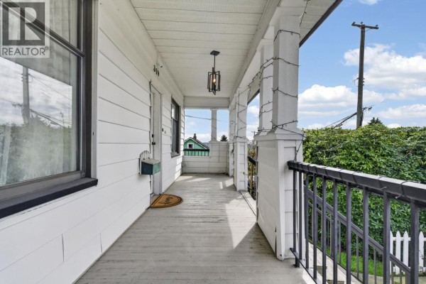 319 Marmont Street, Coquitlam, BC V3K4R4 Photo 4