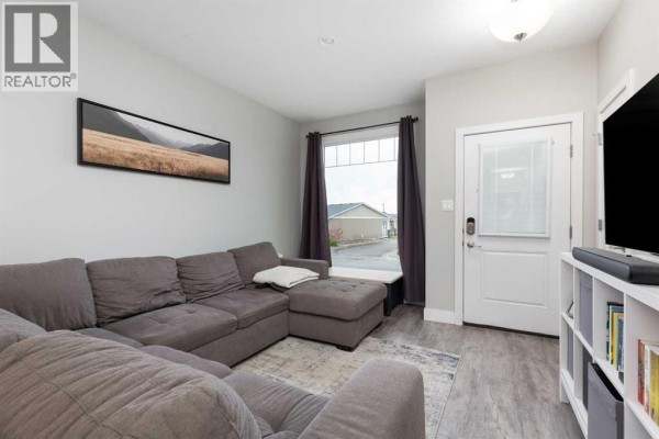 Primary Bedroom - 319 Northlander Bend W, Lethbridge, AB T1J5N4 Photo 4