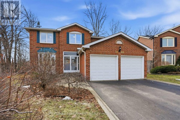 3192 Colebrook Court, Mississauga Photo 2