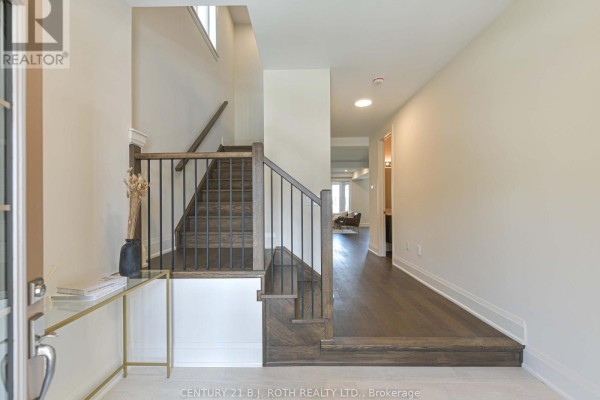 Living room - 3195 Orion Boulevard, Orillia, ON L3V8M6 Photo 5