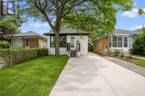 31a Laurel Avenue, Toronto, ON, photo 2