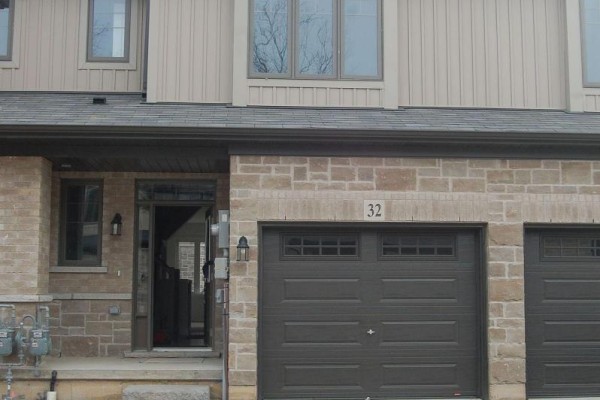Eating area - 32 - 1 Tom Brown Drive, Brant, ON N3L0H8 Photo 4