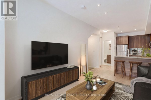 Partial bathroom - 32 - 140 Broadview Avenue, Toronto, ON M4M0A8 Photo 4