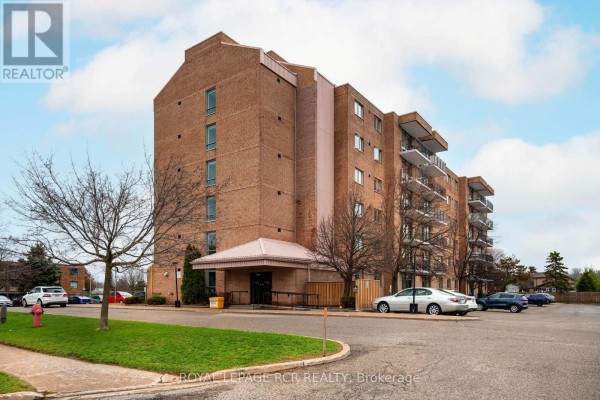 32 - 16 Fourth Street, Orangeville, ON, photo 2