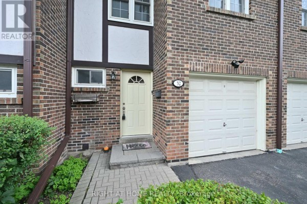 32 - 2120 Rathburn Road E, Mississauga, ON, photo 2