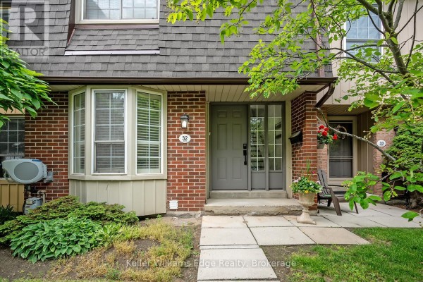 Foyer - 32 - 3049 Glencrest Road, Burlington, ON L7N3K1 Photo 3