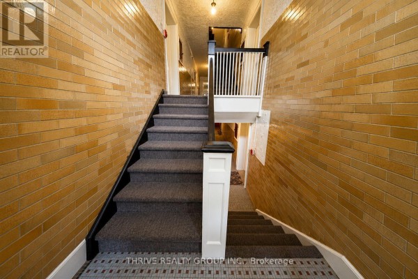 32 - 50 Ridout Street S, London South, ON, photo 3