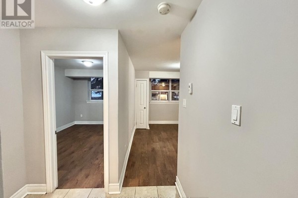 32 - 90 Twenty Fifth Street, Toronto, ON M8V3P9 Photo 2