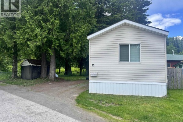32 4619 Lowrie Avenue, Terrace, BC, photo 3