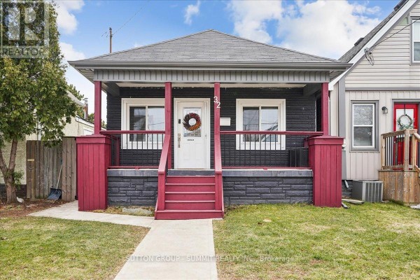 32 Allan Avenue, Hamilton, ON, photo 2