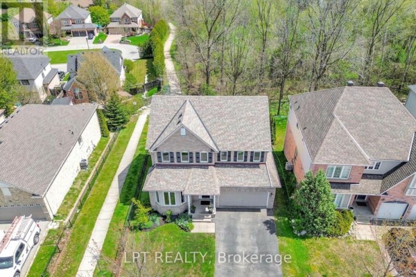 32 Apple Ridge Drive W, Kitchener, ON N2P2S2 Photo 2