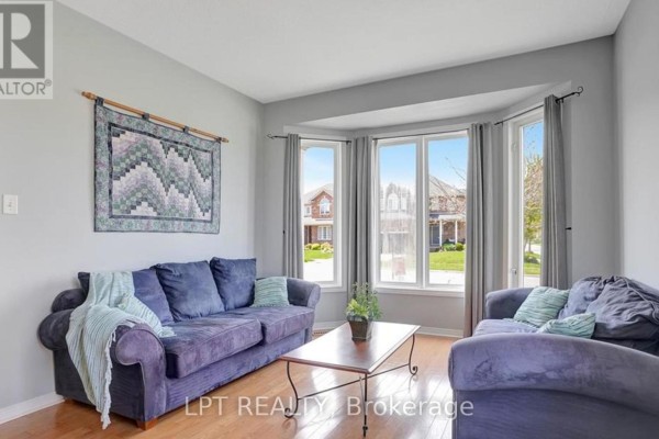 32 Apple Ridge Drive W, Kitchener, ON N2P2S2 Photo 5