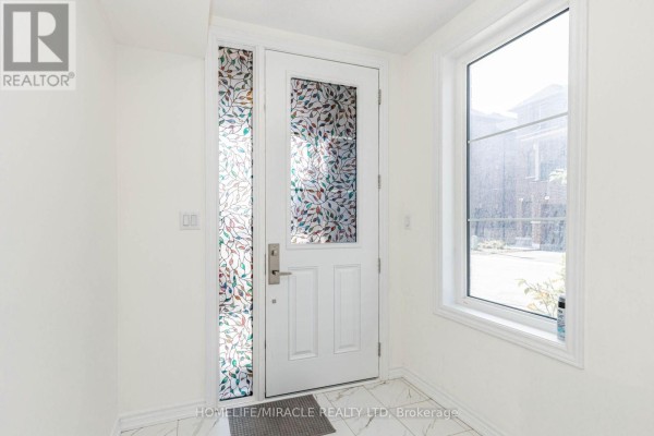 Primary Bedroom - 32 Arcola Street, Brampton, ON L6P4N7 Photo 4