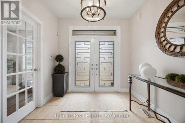32 Bear Run Road, Brampton, ON, photo 2