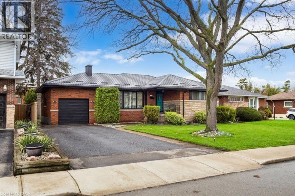 32 Belair Drive, Hamilton, ON, photo 2