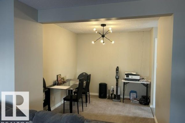 Bedroom 2 - 32 Belmead Gd Nw, Edmonton, AB T5T1J1 Photo 5