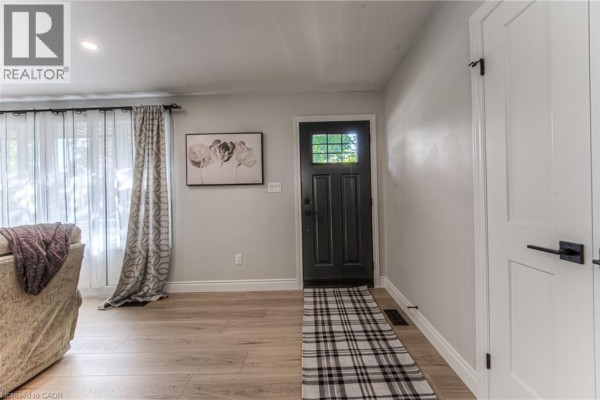 32 Colborne Street Unit# A, Elora, ON, photo 3
