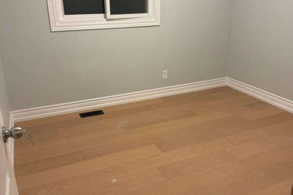 Bedroom 5 - 32 Conlins Road E, Toronto, ON M1C1C3 Photo 5