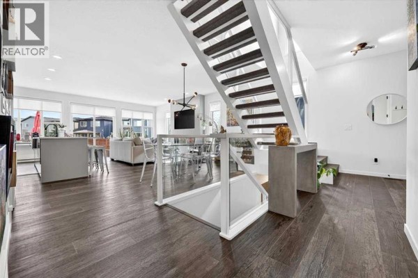 Dining room - 32 Cranbrook Bay Se, Calgary, AB T3M3C2 Photo 4