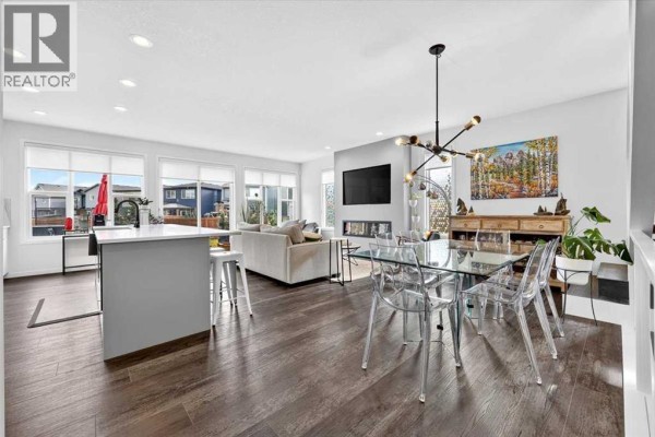 Foyer - 32 Cranbrook Bay Se, Calgary, AB T3M3C2 Photo 5