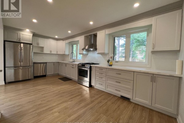 Bedroom 2 - 32 Eaglewing (main ) Court, Toronto, ON M1E4M1 Photo 2