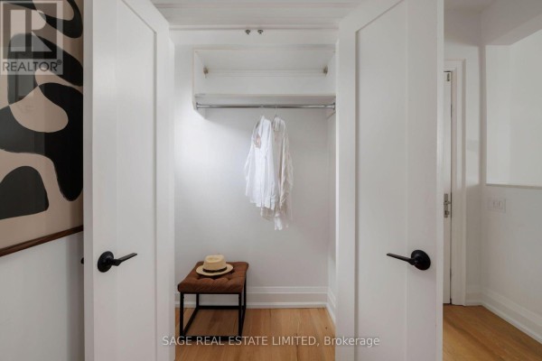 Kitchen - 32 Edgewood Crescent, Toronto, ON M4W3A9 Photo 4