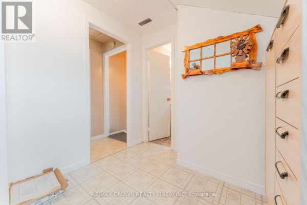 Bedroom 2 - 32 Frontenac Crescent, Kapuskasing, ON P5N2H8 Photo 5