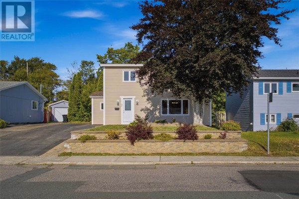 32 Gleneyre Street, St  John S