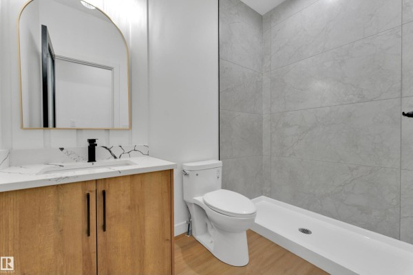 Bedroom 2 - 32 Grayson Gr, Stony Plain, AB T7Z0P3 Photo 5