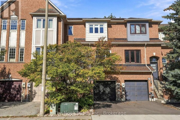 32 Harbourview Crescent, Toronto