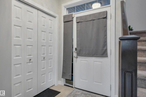 Family room - 32 Harrington Ba, Spruce Grove, AB T7X0G7 Photo 4