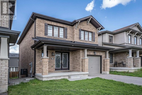 32 Hedges Crescent, Hamilton, ON, photo 2