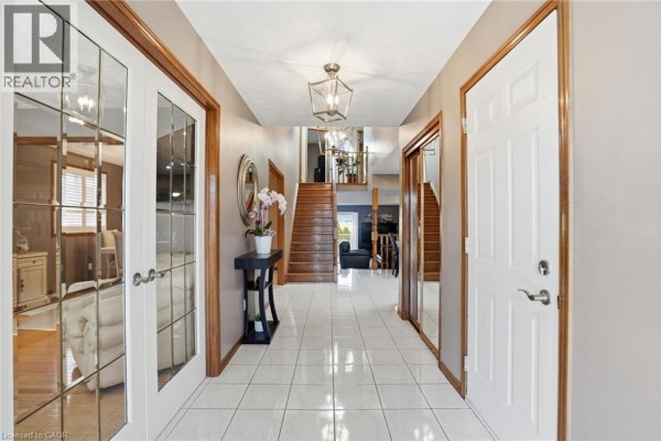 Kitchen - 32 Highbury Drive, Stoney Creek, ON L8J2T4 Photo 4