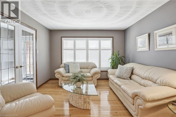 Recreation room - 32 Highbury Drive, Stoney Creek, ON L8J2T4 Photo 5