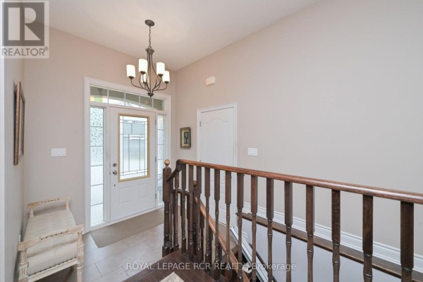 32 Hillcrest Drive, New Tecumseth, ON, photo 3