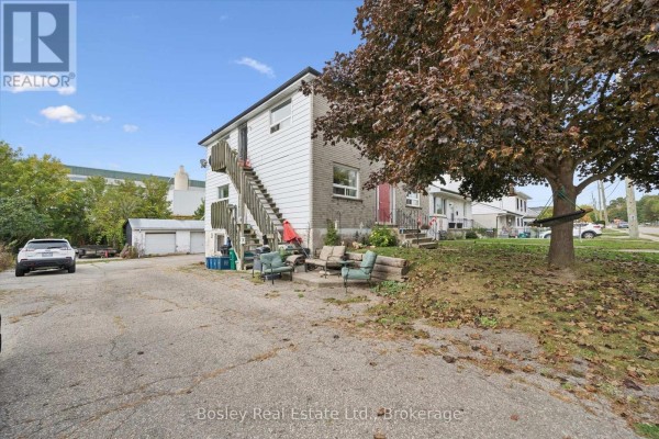32 Jaffray Street, Cambridge, ON N1R3H9 Photo 4