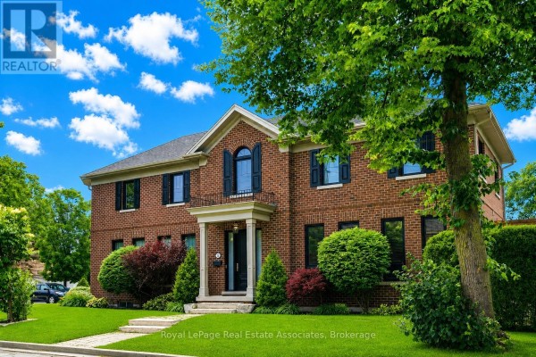32 Jopling Avenue N, Toronto, ON, photo 2