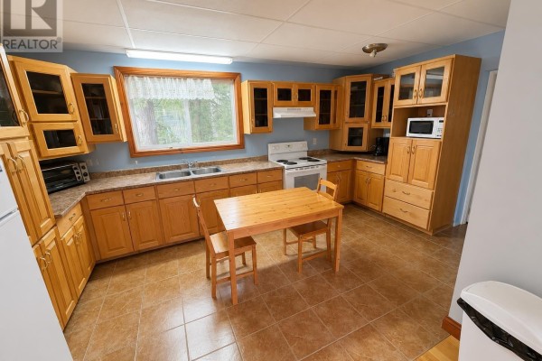 Bathroom - 32 Lansdowne St S, Chapleau, ON P0M1K0 Photo 5