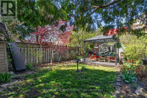 32 Magill Street, Hamilton, ON, photo 2