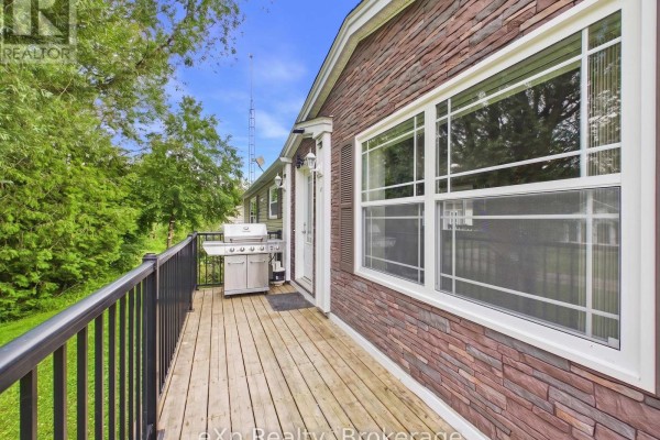 32 Maple Grove Village Road, Southgate, ON, photo 2